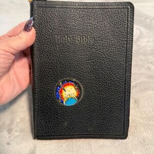 1960 Vintage KJV Holy Bible, Handwritten Family Records & Church Presentation